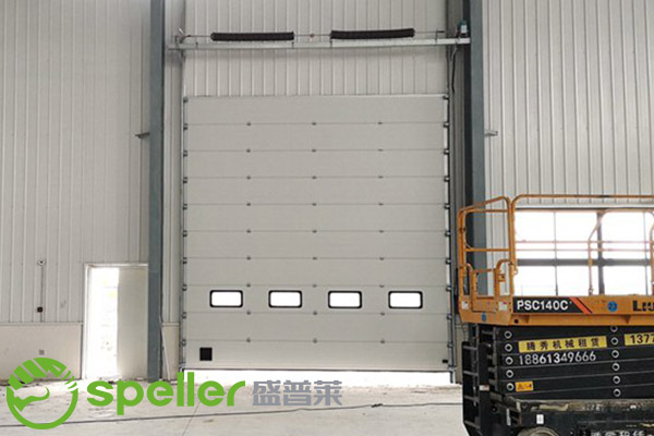 高氣密性工業(yè)提升門，助力果蔬生鮮行業(yè)加工庫房門優(yōu)化升級